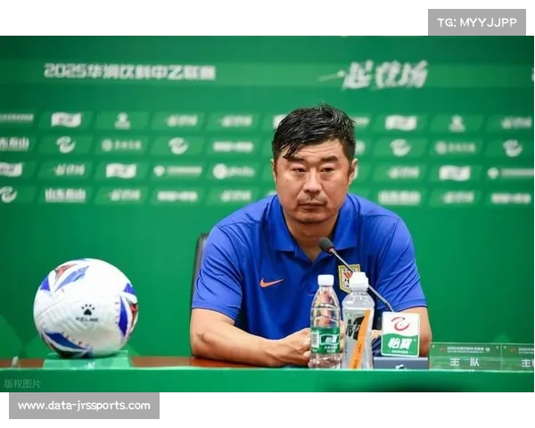 山东泰山代理主帅韩鹏未来去向未定，将先参加教练学习班