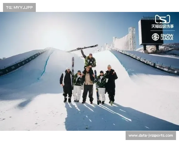 天猫举办冰雪大秀“超级热事”，让赛场成为大众消费场